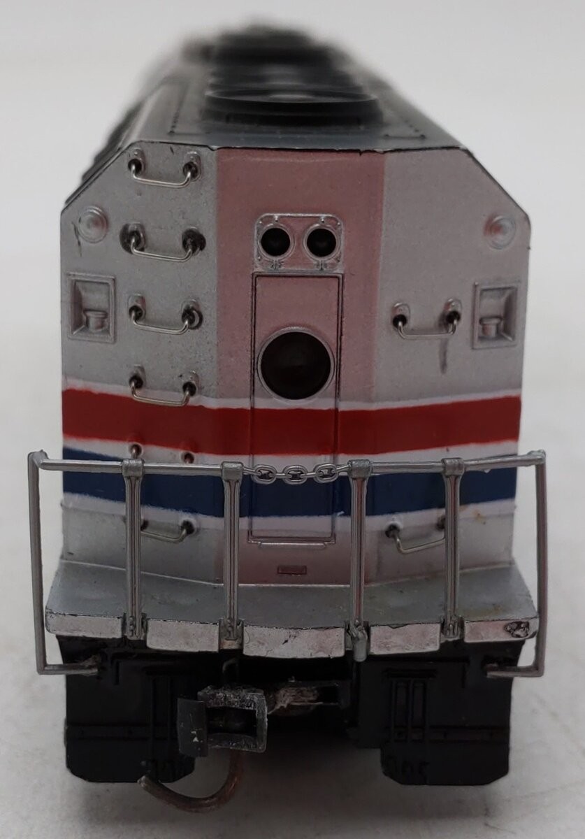 Bachmann 87016 HO Amtrak EMD F40PH Phase II Diesel Locomotive #214