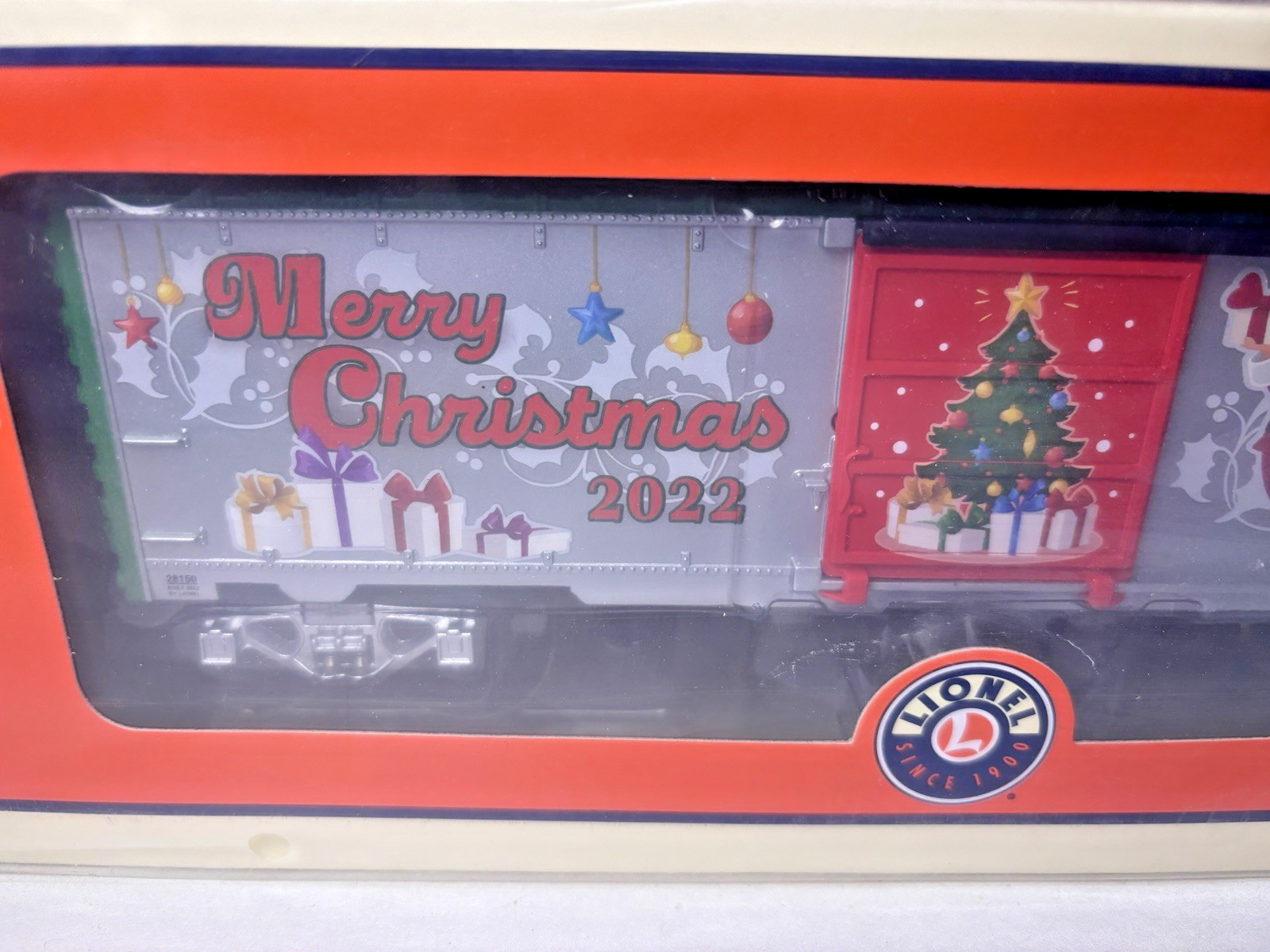 Lionel 2022 Christmas Box Car O-Scale NIB 2228150 BX-3