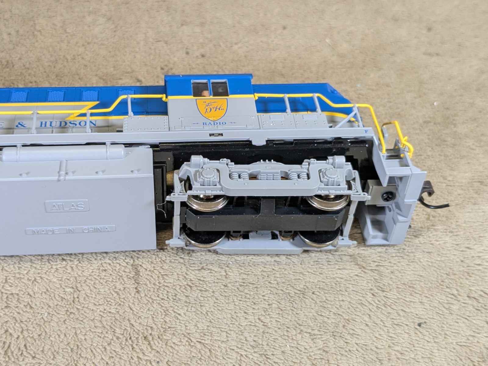 Atlas 8791 HO Scale Delaware & Hudson RS-11 Diesel Locomotive #5000