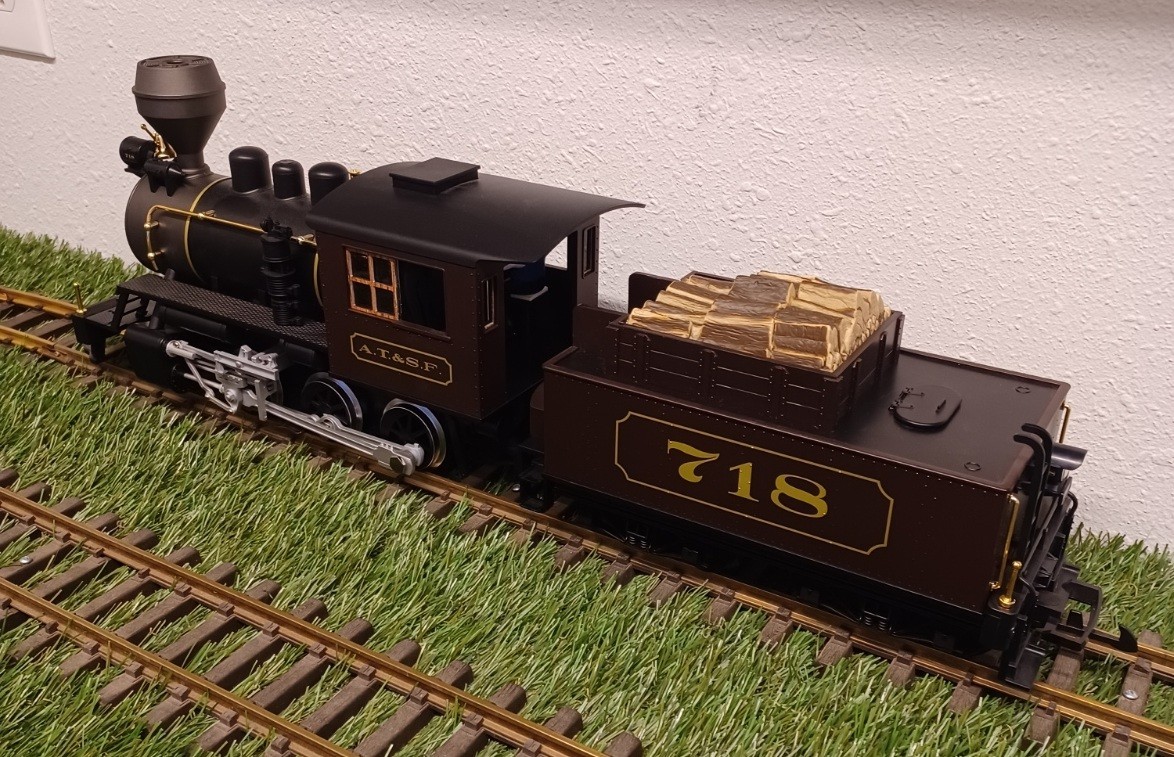 Piko 38238 G Santa Fe Mini-Mogul Steam Locomotive with Tender #718