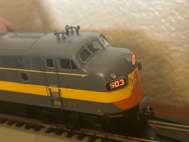 NEW YORK ONTARIO & WESTERN F3A unit EMD DIESEL LOCO- DC / DCC Ready HO Scale NEW