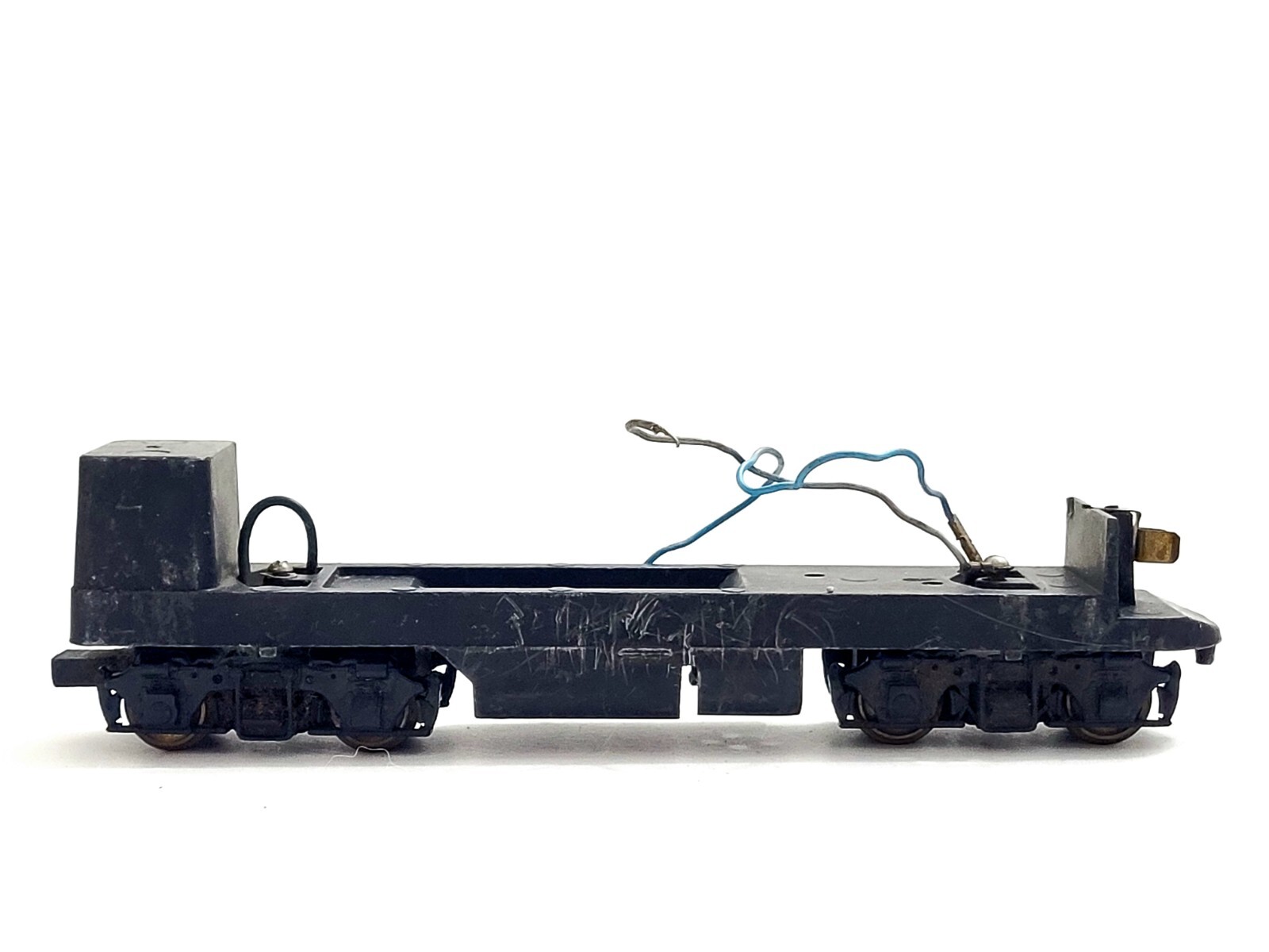 VINTAGE REVELL 1956 3990-003 LOCOMOTIVE CHASSIS ONLY METAL HO – SEE PICS