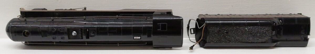 Lionel 6-8100 O Gauge Norfolk & Western 4-8-4 Steam Locomotive & Tender #611/Box