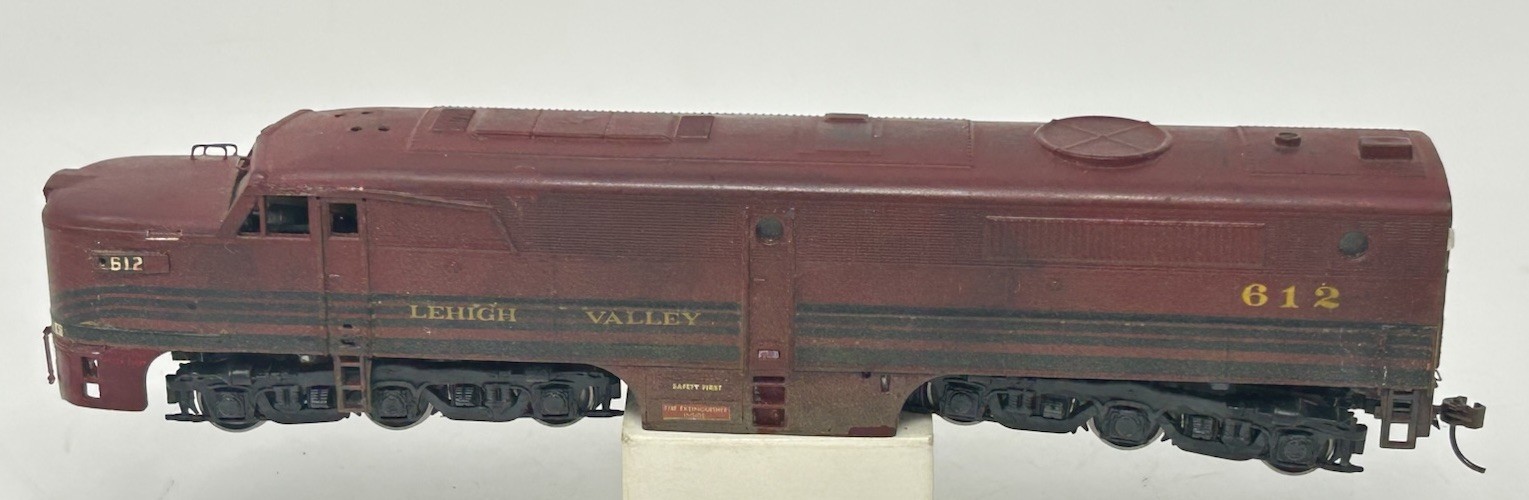 Athearn PA-1 Diesel Locomotive, Lehigh Valley Red #612 Super Detailed, HO Scale