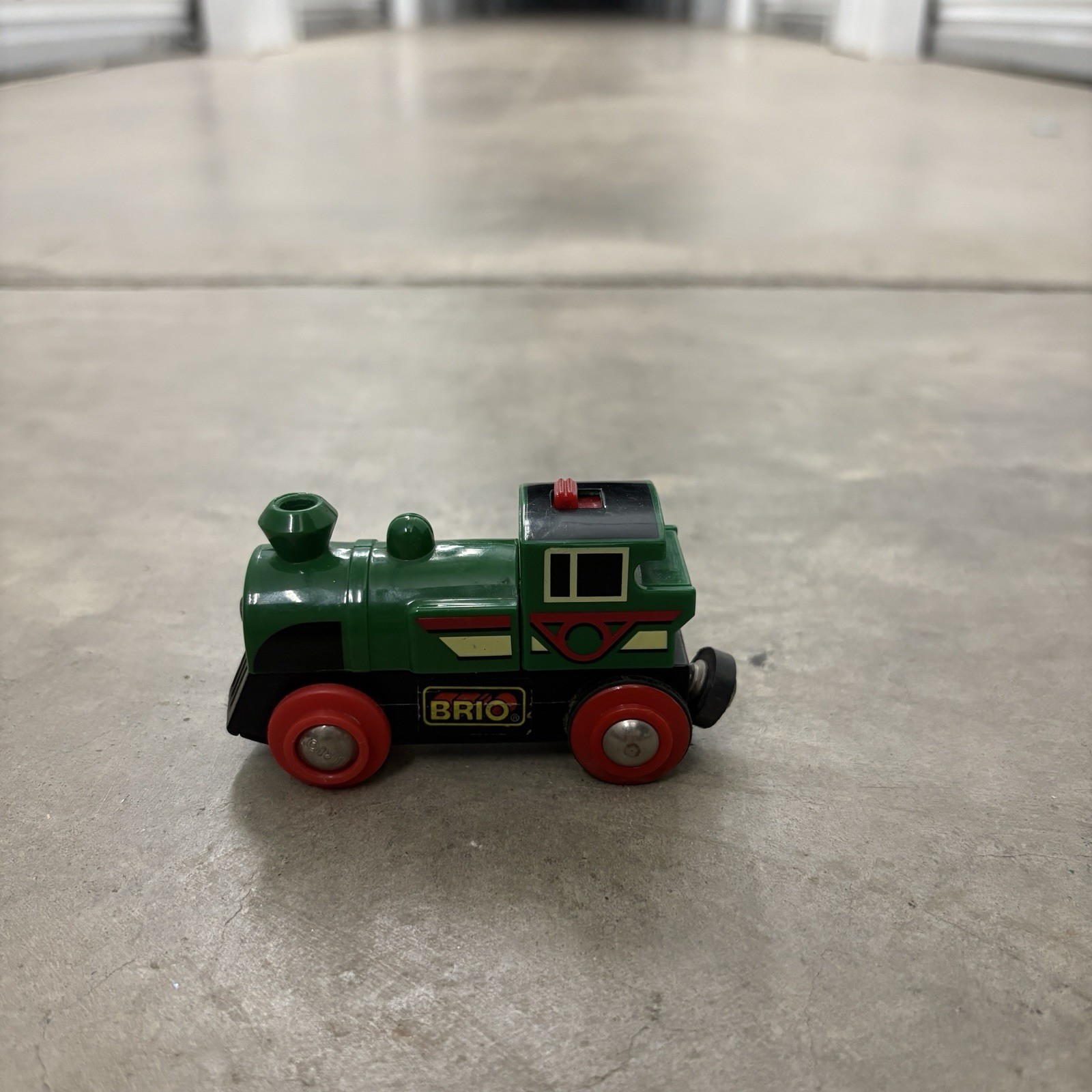 BRIO World Green Action Locomotive Battery Operated Toy Train Untested