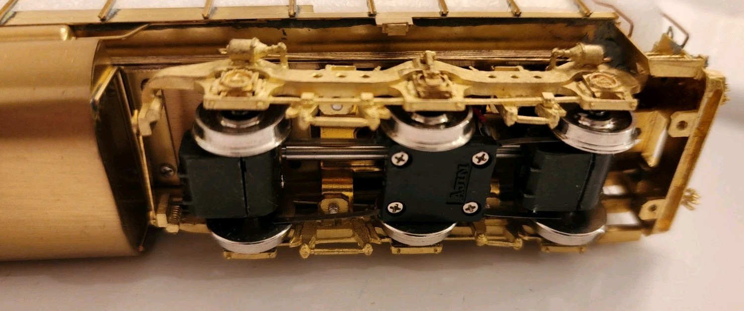Overland Models HO Scale Brass EMD Demo 1,2,3,4 SD60 Diesel Engine UNDECORATED