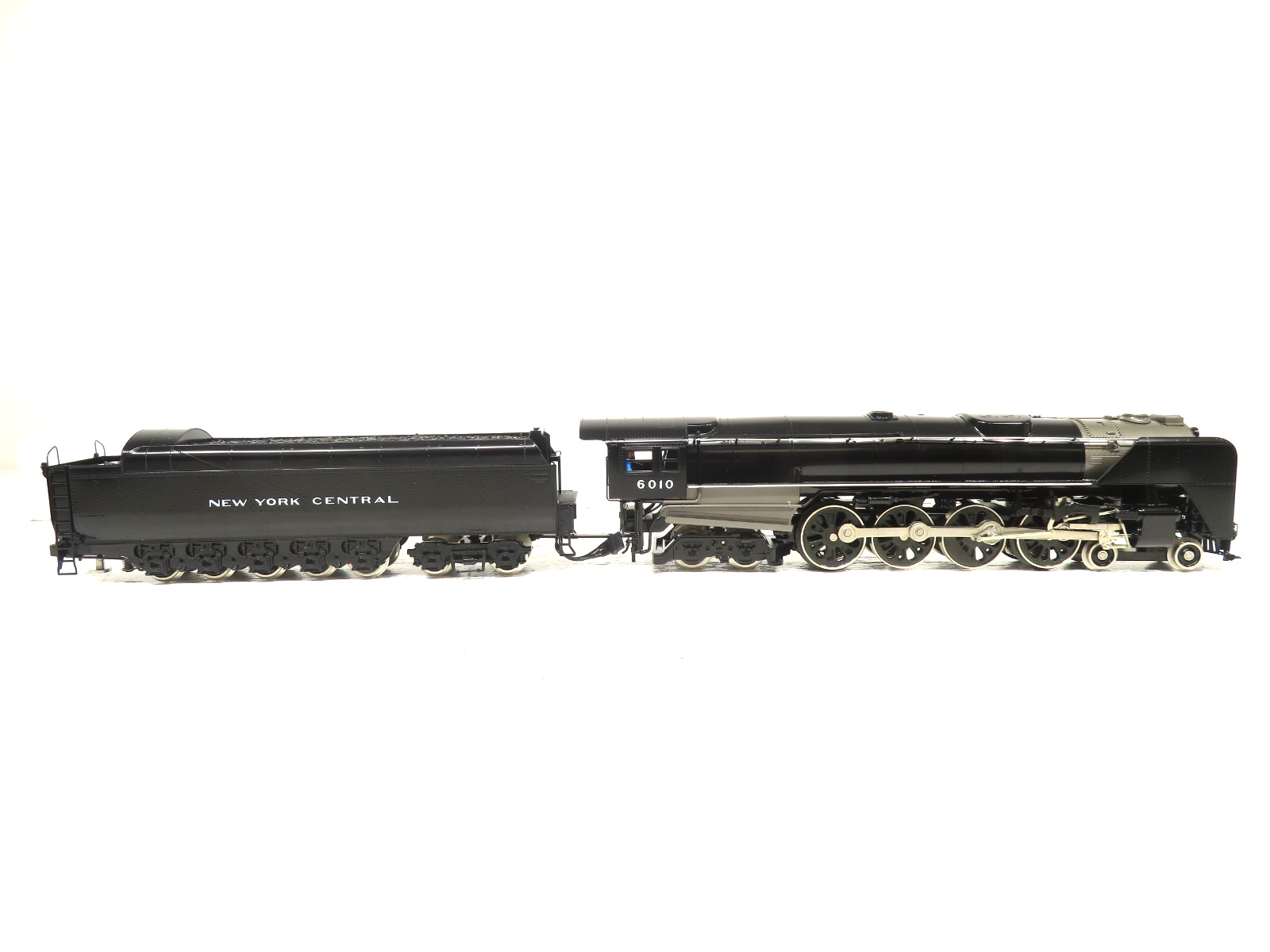 Williams 5602 Brass New York Central Niagara 4-8-4 Loco NIB