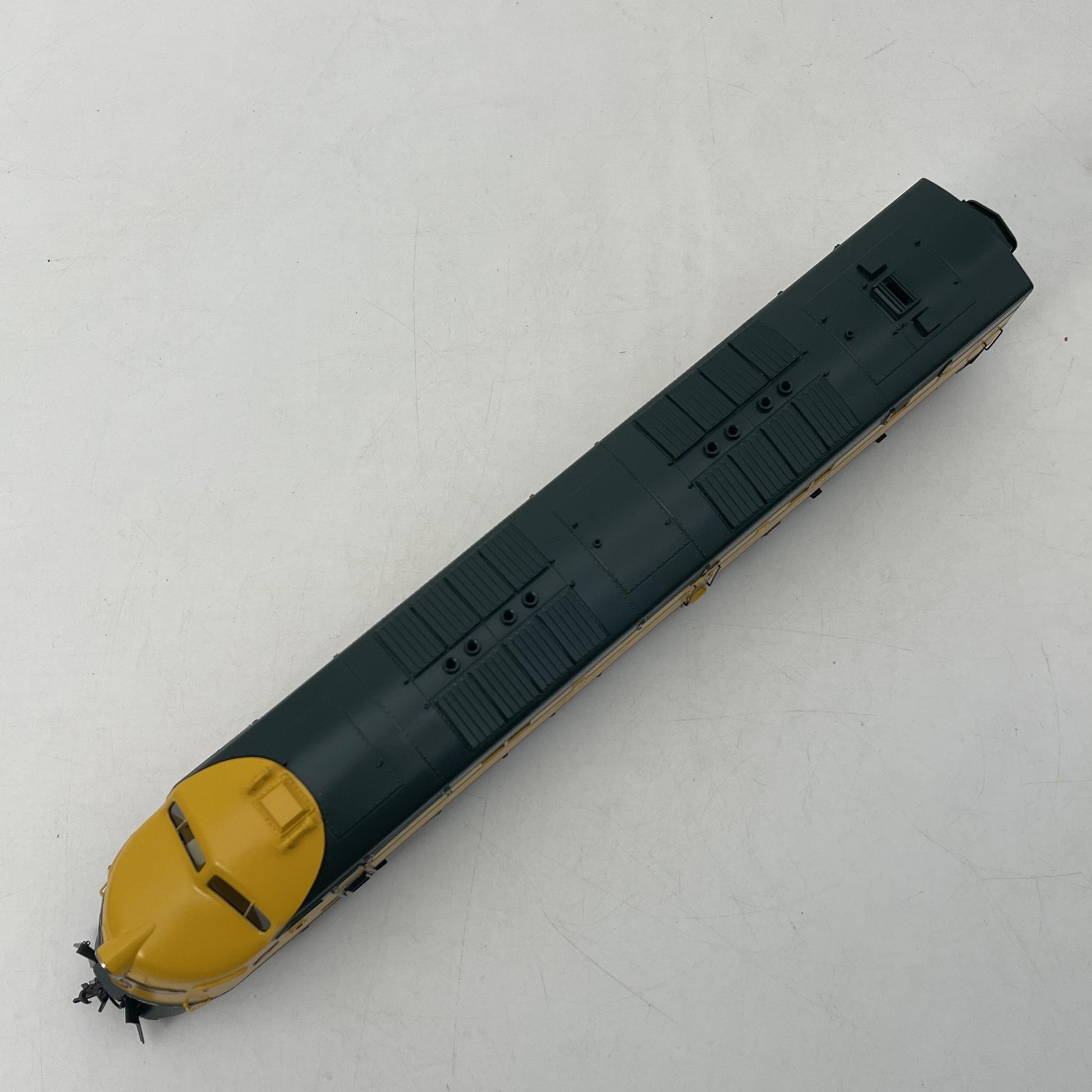 Vintage Railway Classics HO EMD E3 AA Diesel Locomotive Set C&NW Yellow Brass