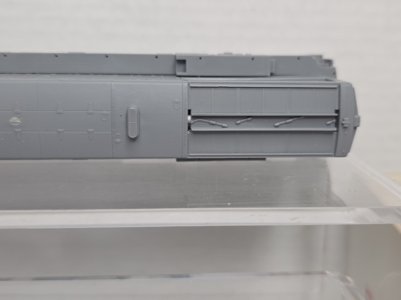 Stewart HO Scale 7000 Undecorated GE U25B Diesel Loco NOS Needs Motor Mounts (C)