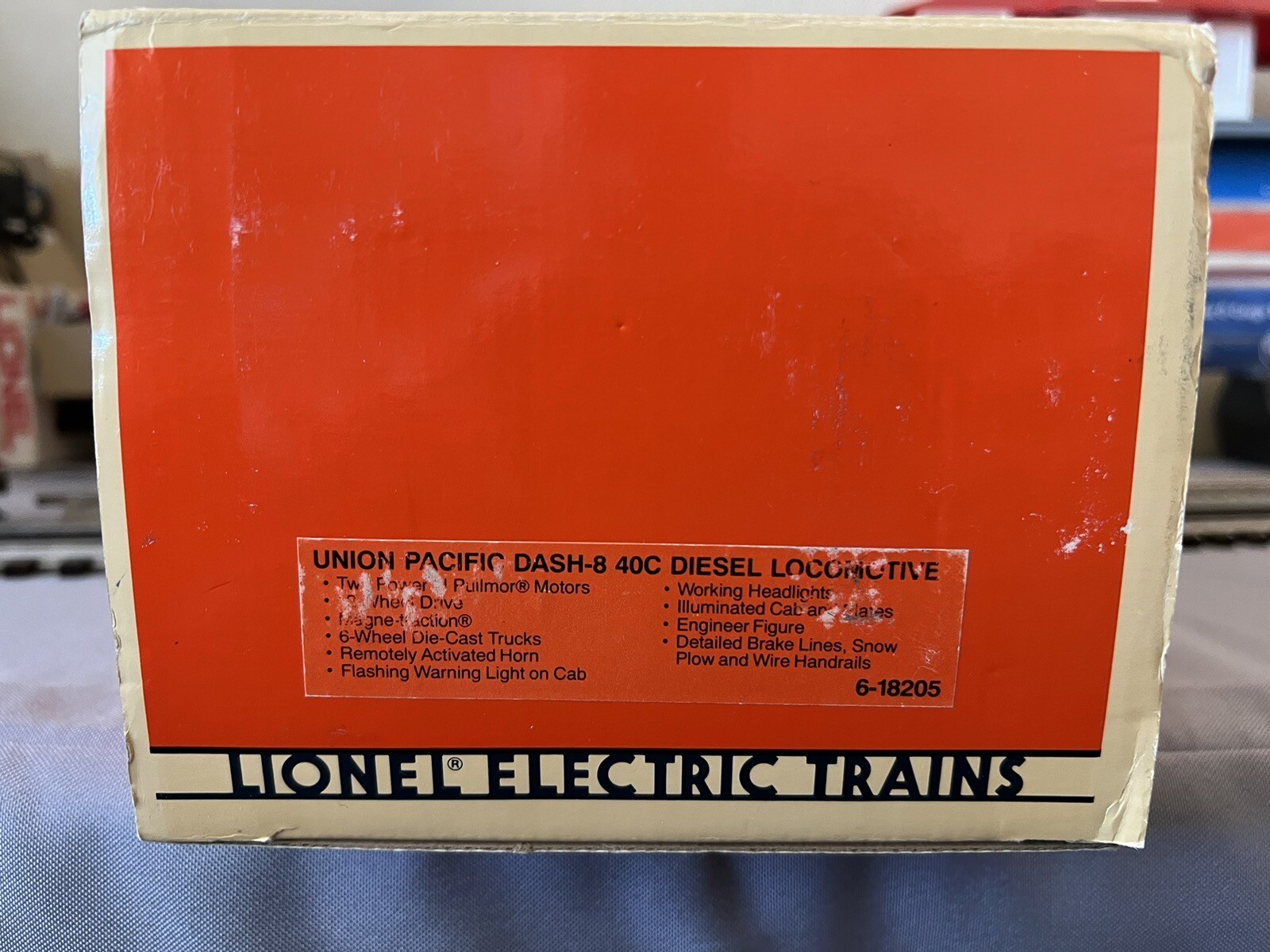 Lionel 6-18205 Union Pacific Dash-8 40C Locomotive
