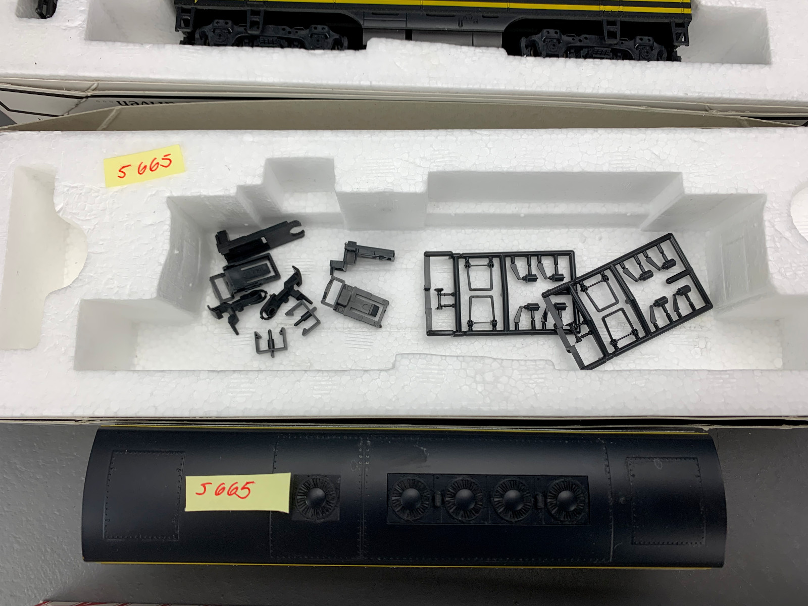 HO Stewart/Kato Rio Grande F7 A-B-B-A PH I Locomotives Powered DccNonSnd HO8064