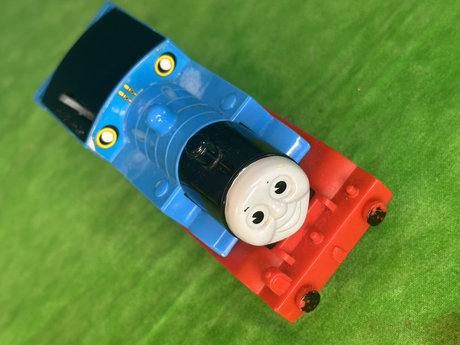 Thomas & Friends Tomy Trackmaster Original Thomas Broken For Parts