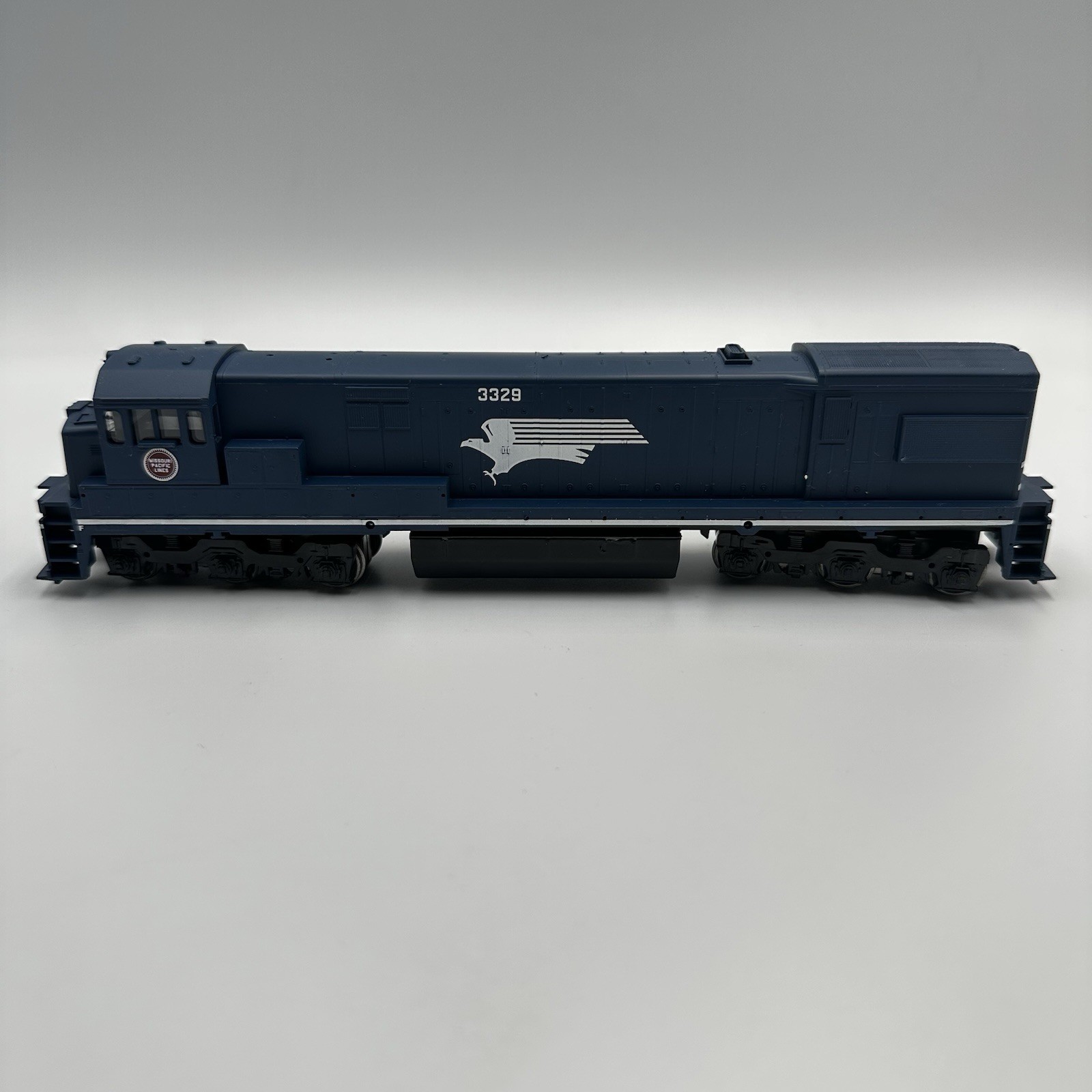 HO Athearn #3466 GE U30C Missouri Pacific Diesel Locomotive #3329 MOPAC READ