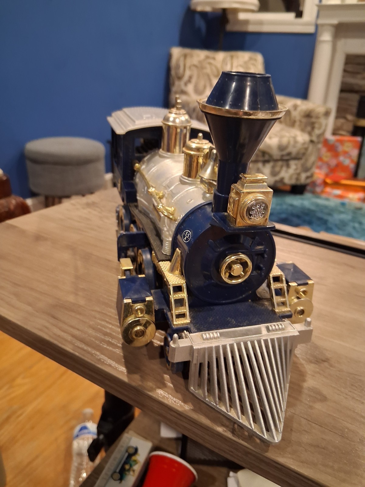 Vintage 1981 New Bright Royal Blue Locomotive Smoking, Battery-Operated with…