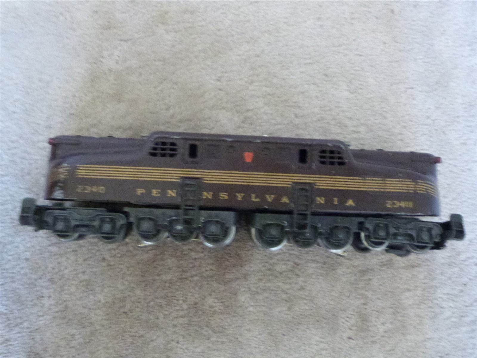 VTG Lionel O Gauge 5 Stripe Electric Train Locomotive Engine 2340 Pennsylvania