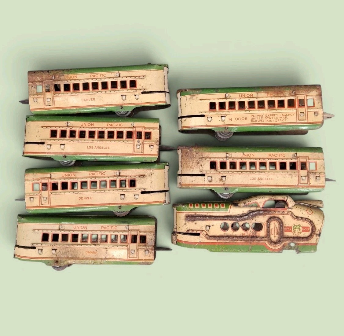 Vintage Marx Union Pacific O Streamliner M10005 w/ 6 Cars Green Yellow No Motor