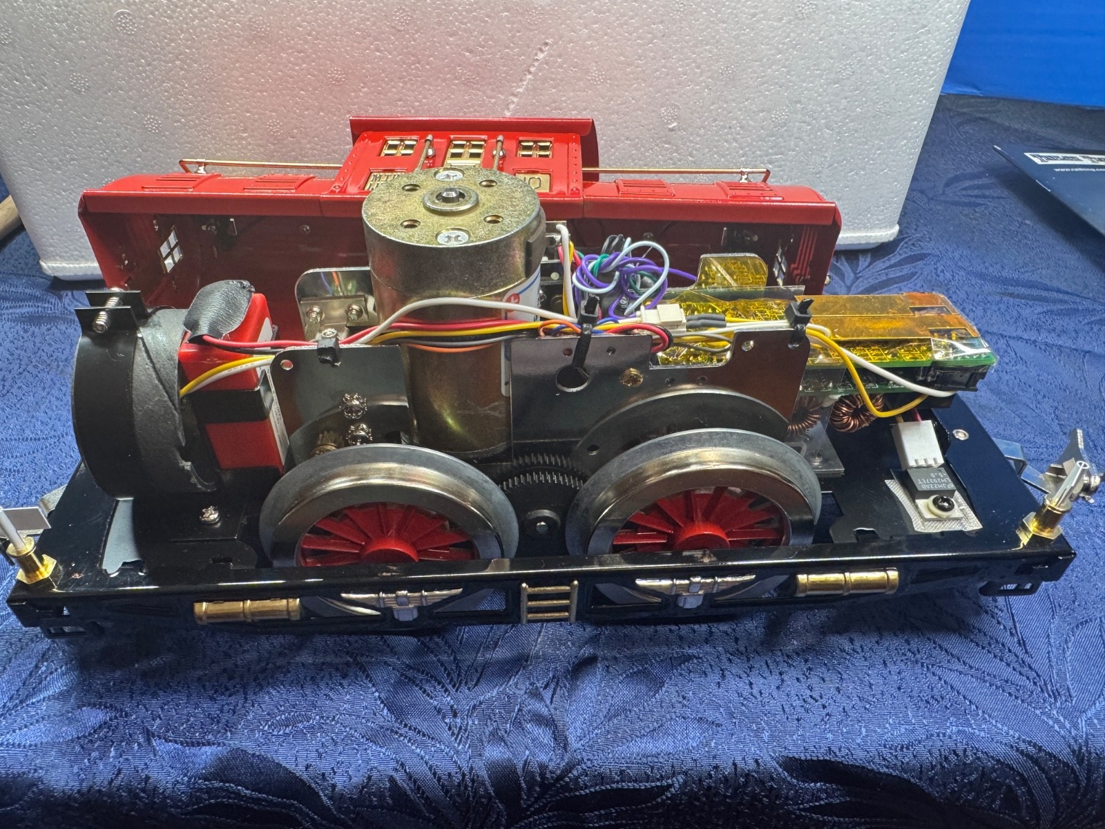 Mth Red Std. Gauge Tinplate No. 10 Electric Locomotive