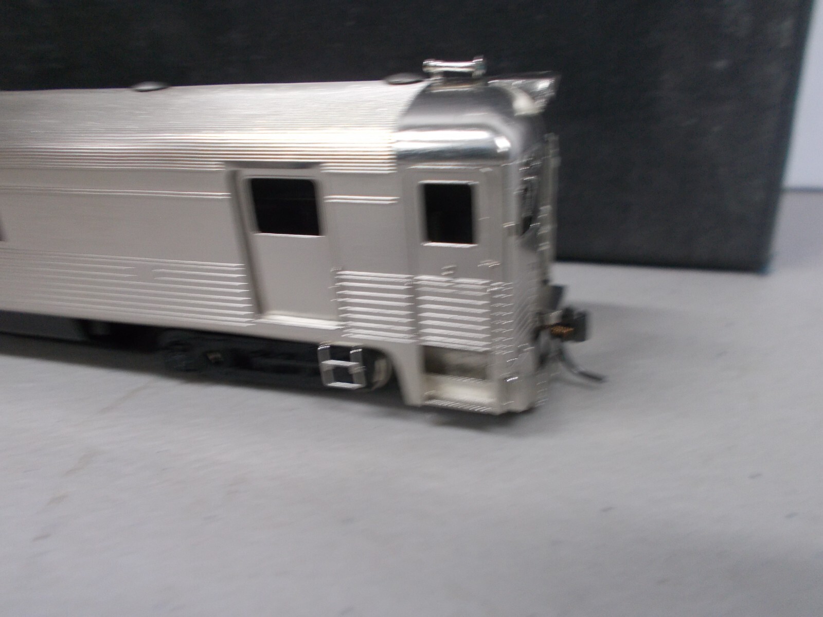 THE TRAIN SHOP ~BRASS ~ ROCK ISLAND RDC-2 MODERNIZED # 9903 COACH CAR ~HO SCALE
