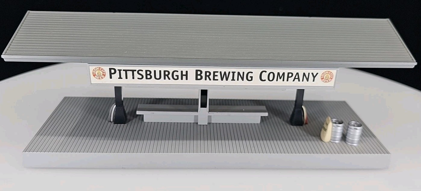 MTH RailKing O 1/48 Scale 30-90189 Pittsburgh Brewing Operating Freight Platform