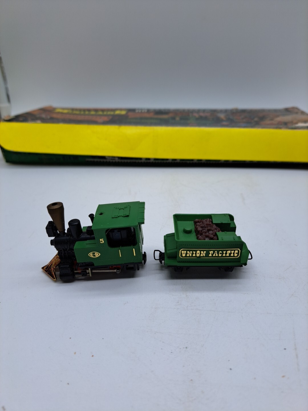 Minitrains Associated Hobby Manufacturers 3061 Western Union Express Untested