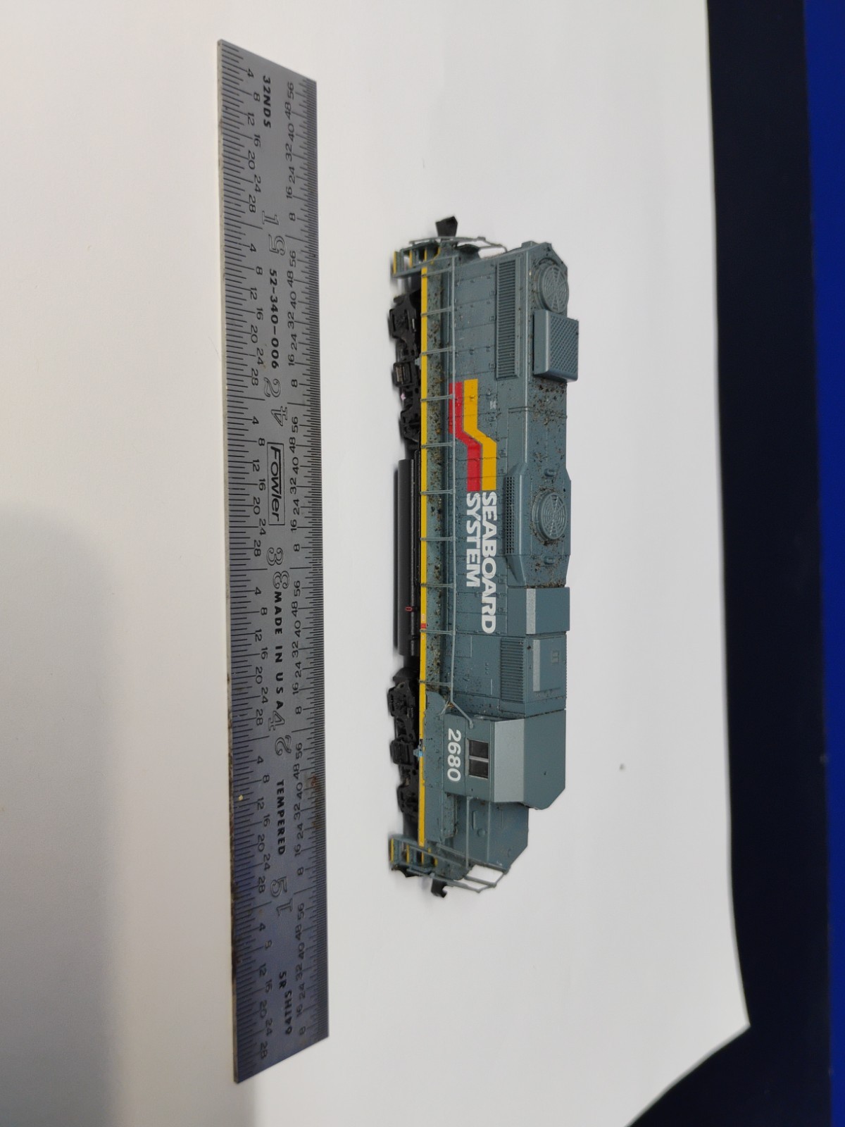 N Scale Locomotive Seaboard Systems 2680 Diesel Engine