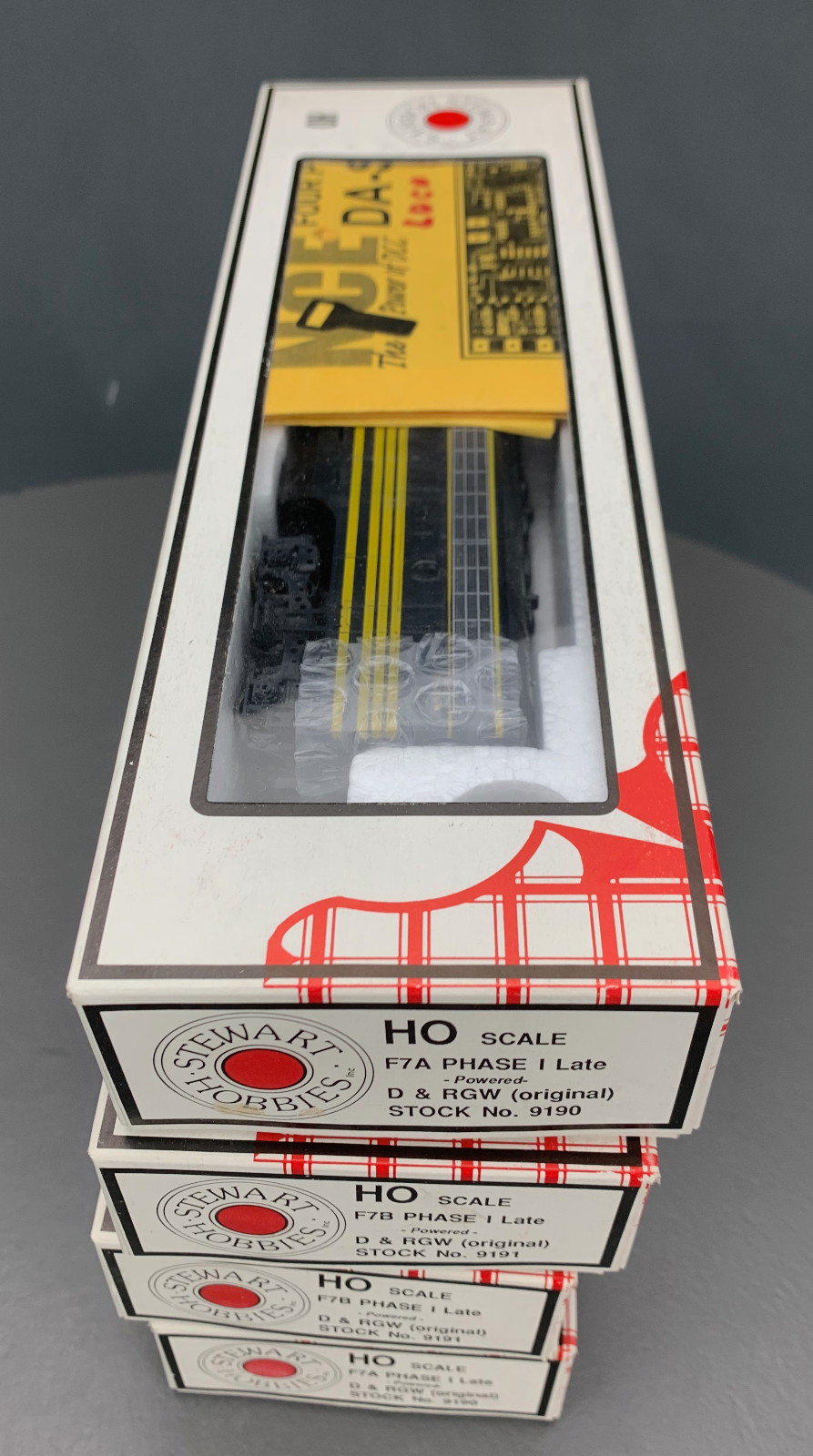 HO Stewart/Kato Rio Grande F7 A-B-B-A PH I Locomotives Powered DccNonSnd HO8064