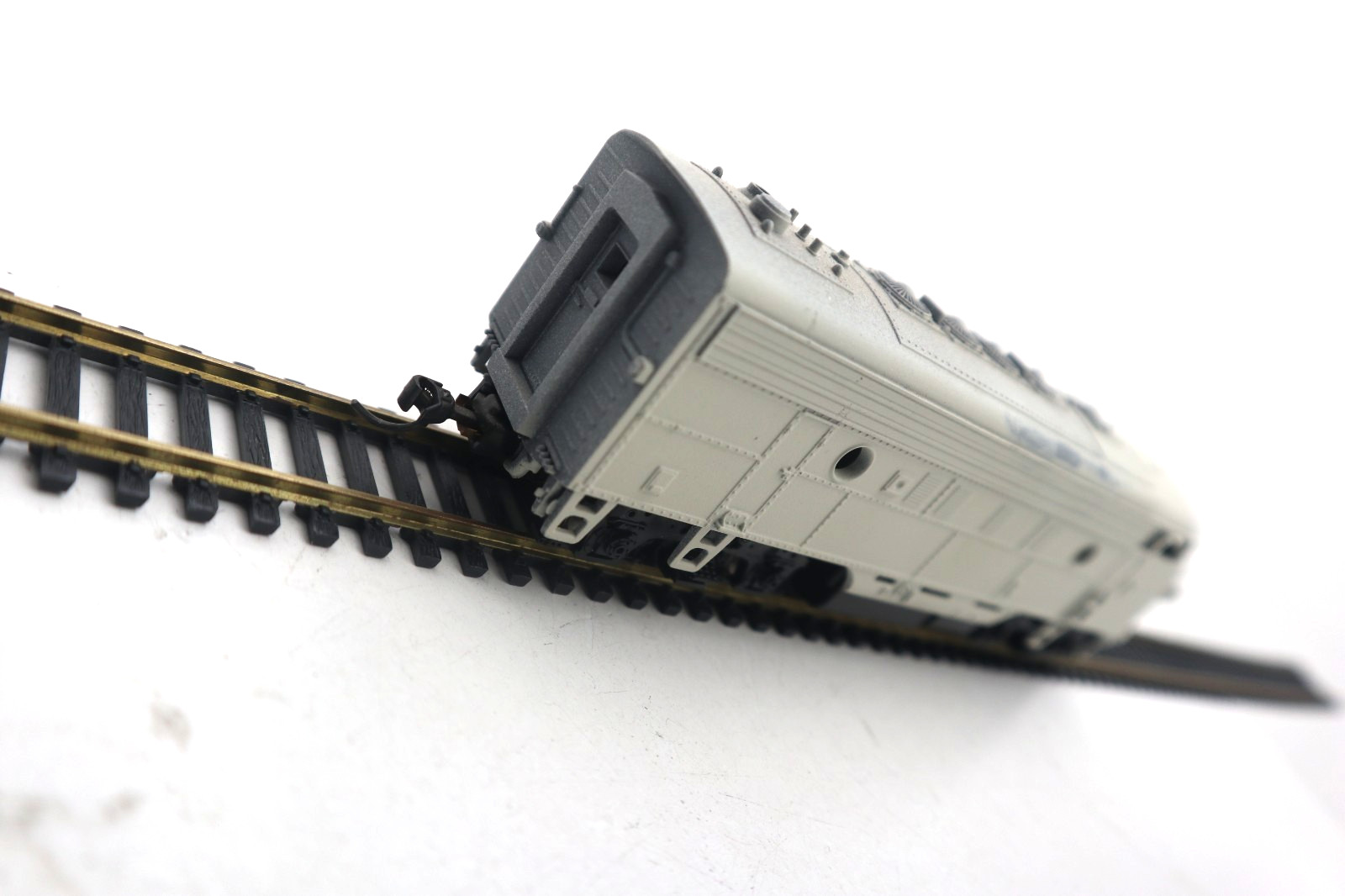 Vintage Athearn, HO, Repainted White F-7 Diesel Engine, C-7 EX