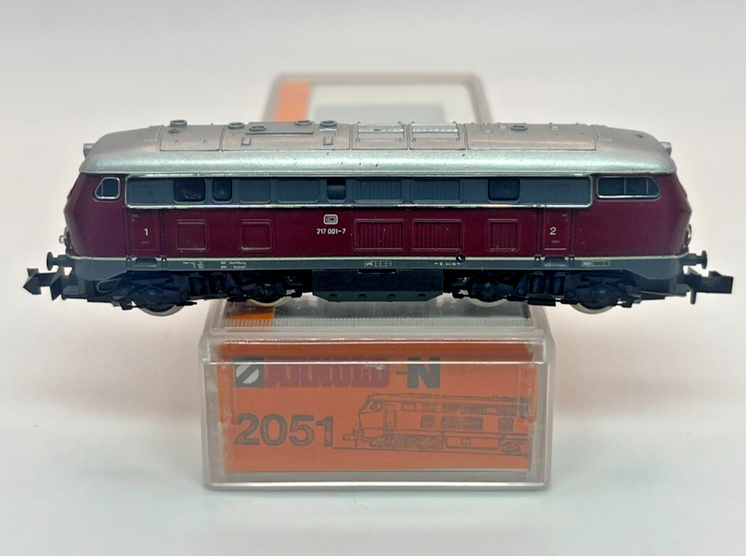 N Scale Arnold 2051 BR 217 Diesel Locomotive Original Box