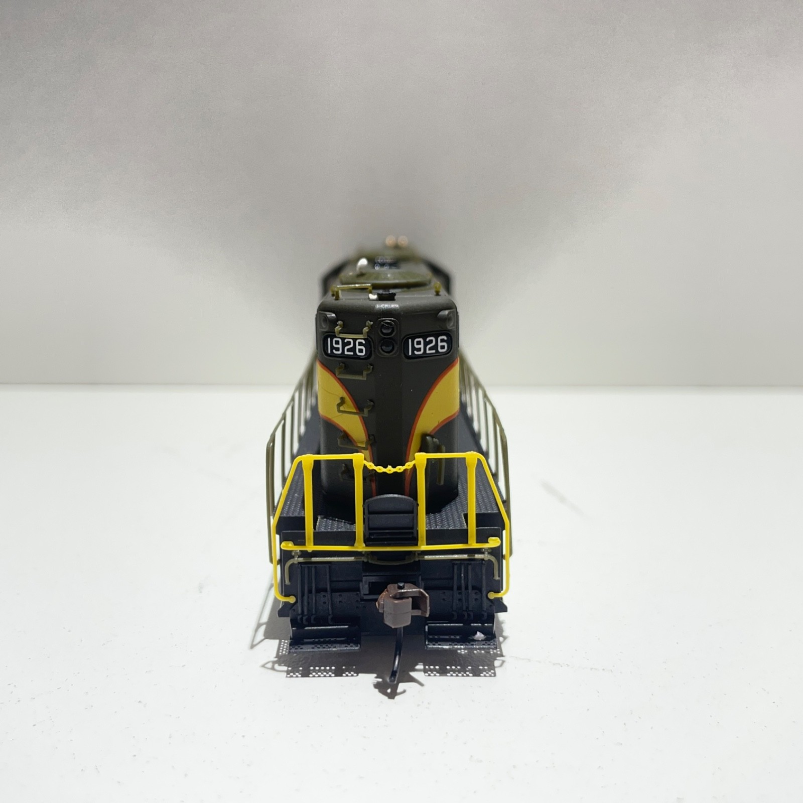 Proto-2000 #21645 HO Scale Seaboard SAL #1926 GP9 Locomotive Runs Boxed