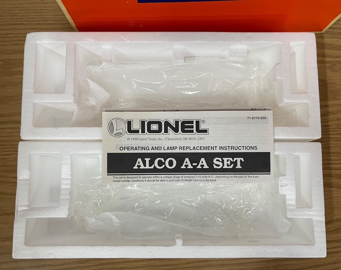 Lionel #18119 Union Pacific Alco AA Diesel Engine Locomotive Train O Gauge Pair