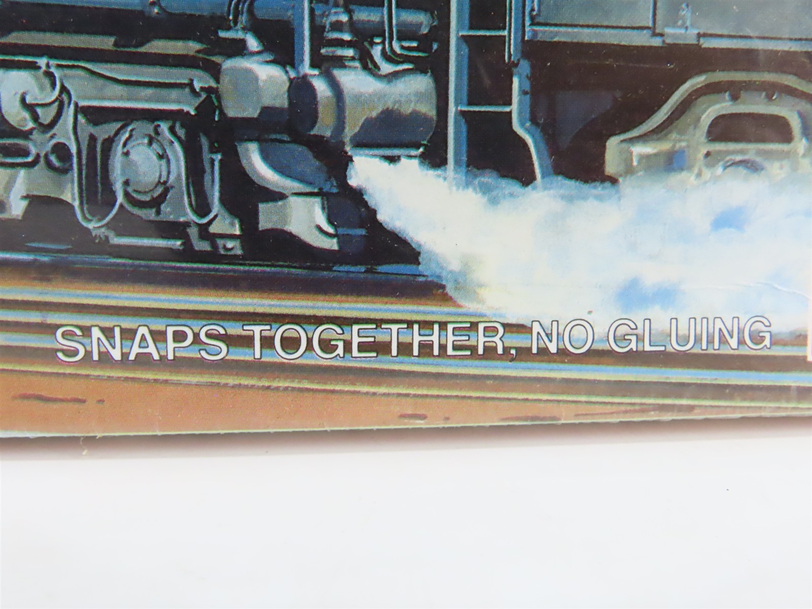 HO Monogram Snap-Tite Kit 1602 Undec 4-8-8-4 Big Boy Steam STATIC MODEL – SEALED