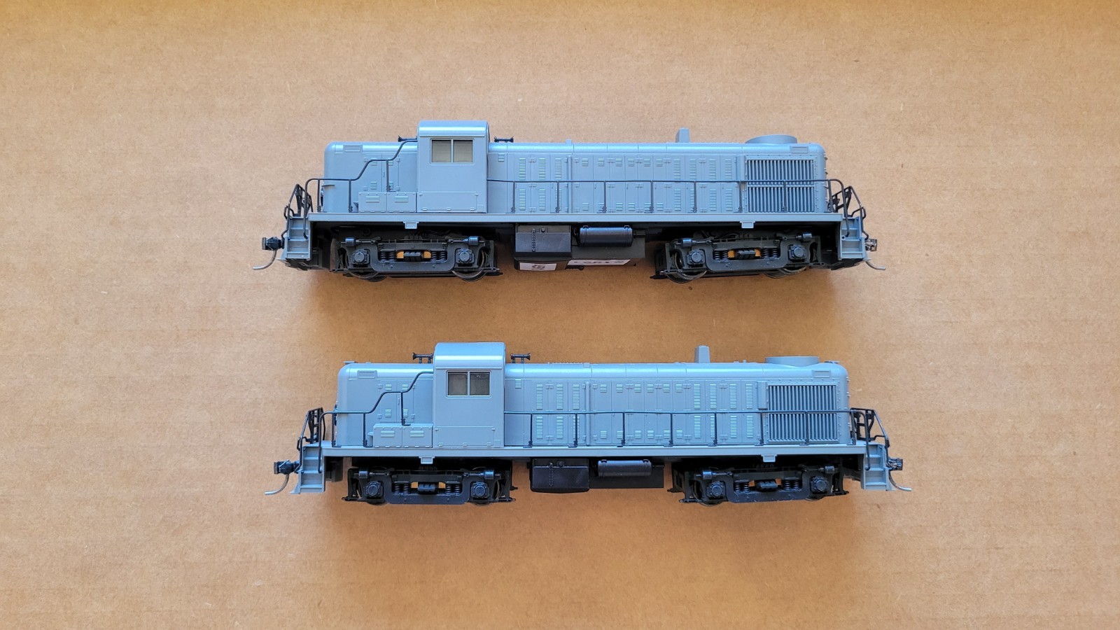 HO Scale Atlas Classic Locomotives Alco RS-3 Undecorated #7070