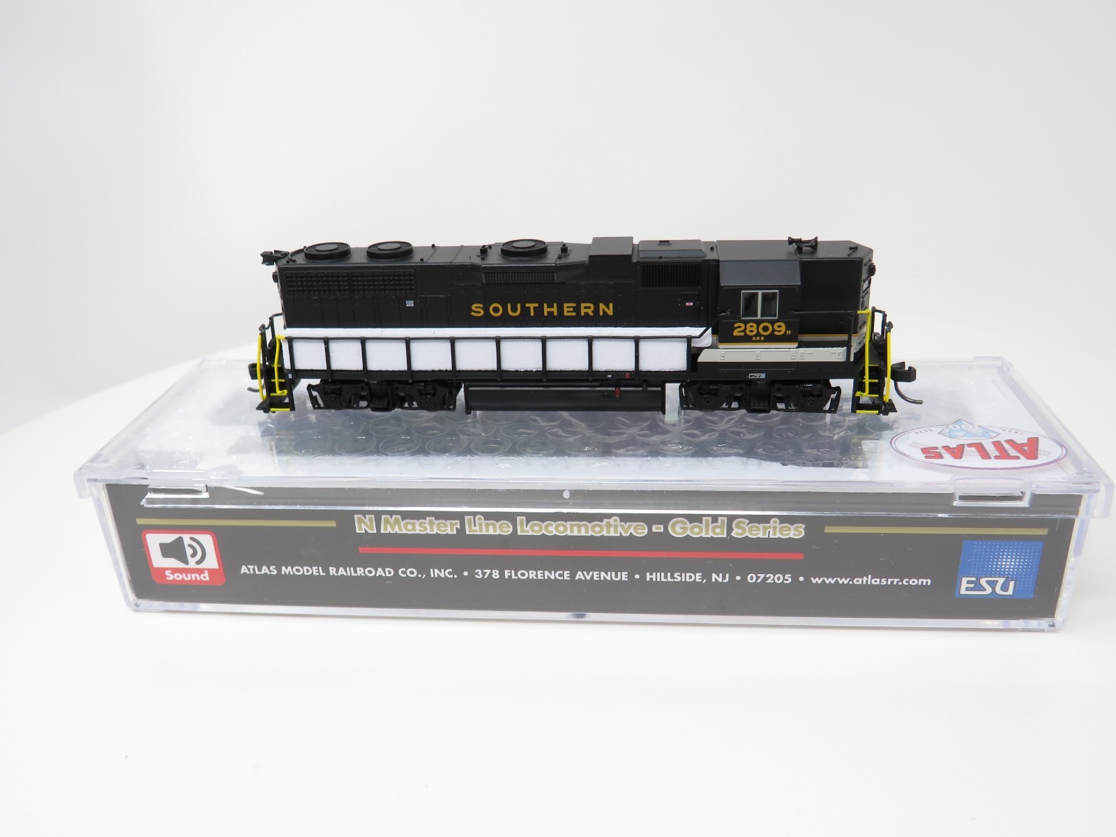 Atlas N 40005638 DCC ESU LokSound Southern Railway GP-38 Diesel Locomotive GP38