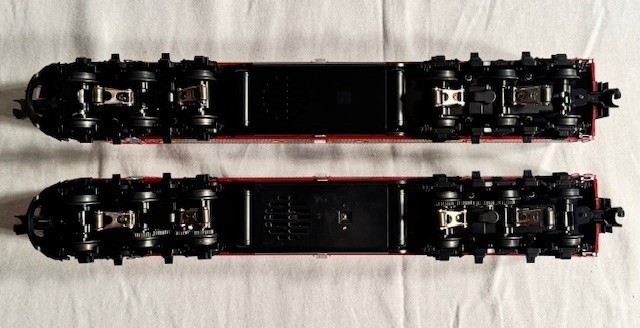 LIONEL 6-39606 FLORIDA EAST COAST E9 AA DIESEL SET, #1594, #1031 (USED)