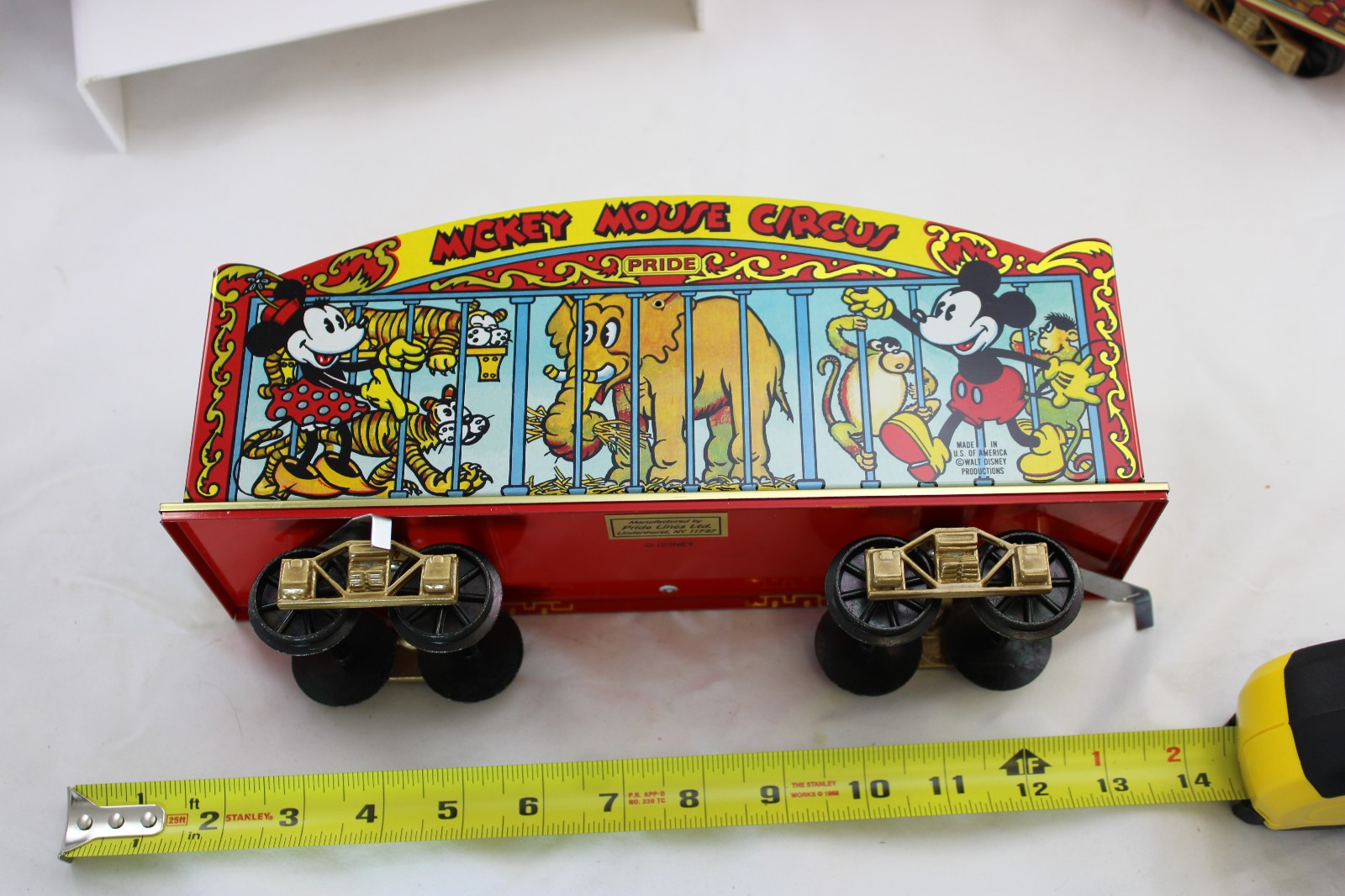 Standard Gauge – Pride Lines Mickey Mouse Circus Engine Tender and 3 Car Set