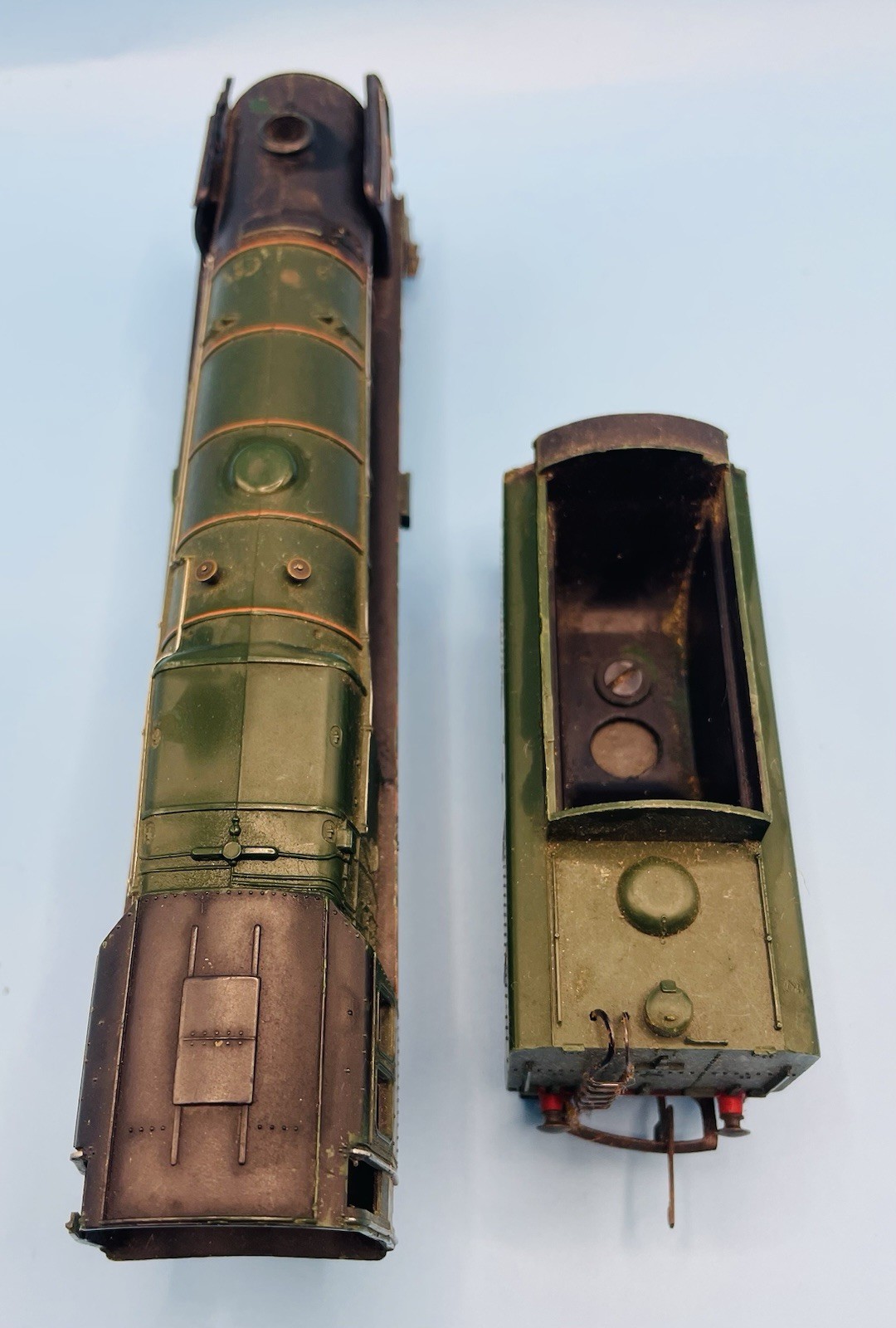 Tri-Ang OO R259 “Britannia” Class 7MT 4-6-2 Steam Locomotive – Parts Only