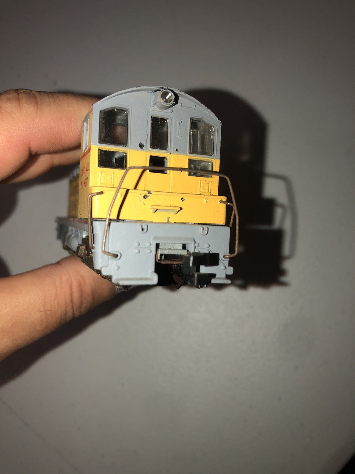 ATHEARN SW7 EMD 1500 SWITCHER UNION PACIFIC D.S.1870 LOCOMOTIVE runs