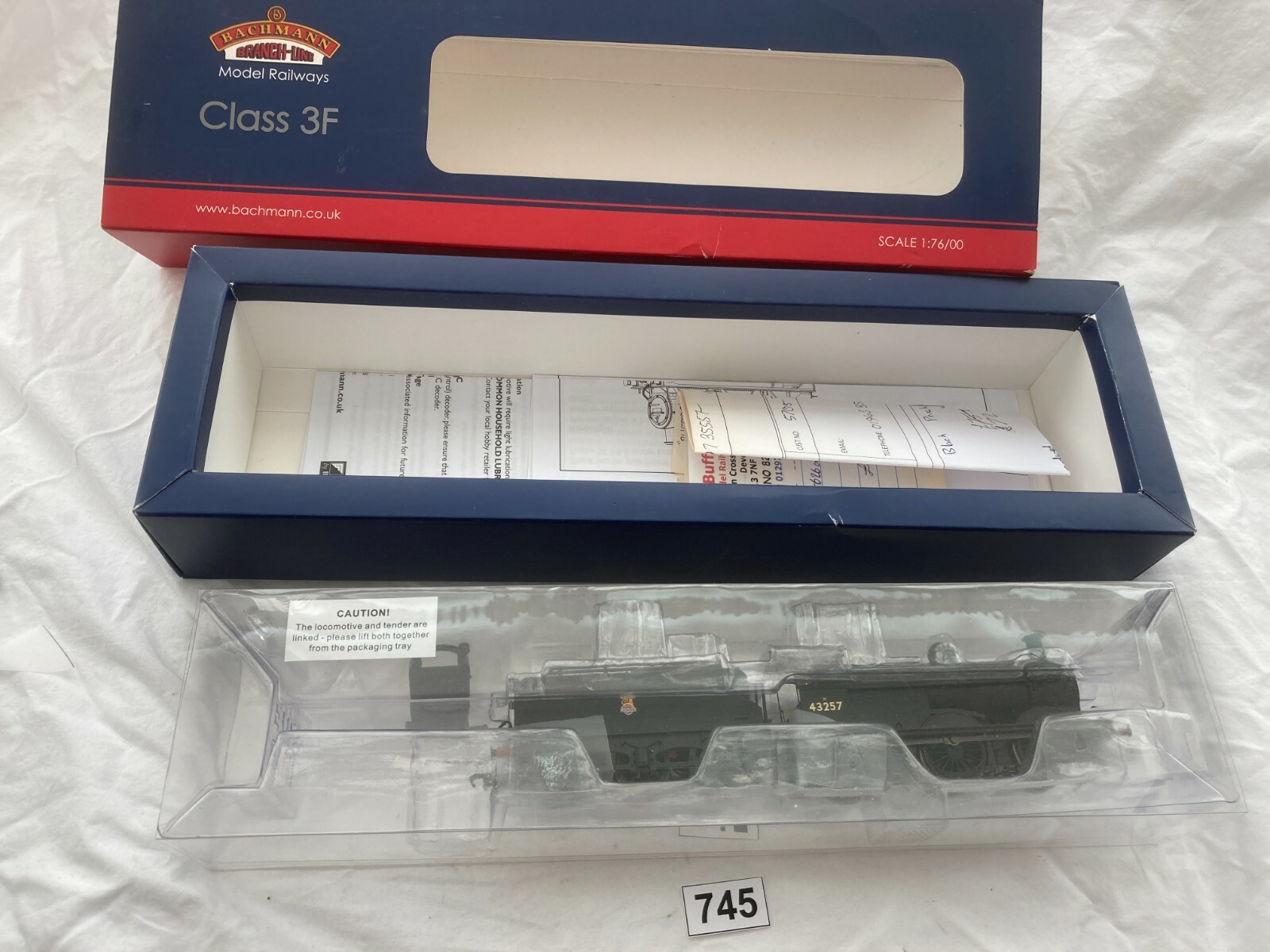 745 Bachmann 31-626A Class 3F 0-6-0 ‘43257’ BR Black Early Emblem. Boxed. Mint.