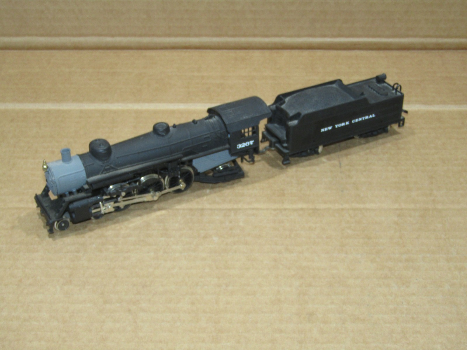 Mehano RSO ATEST Z-75157 Steam Locomotive 3267 Power w/tender NYC (no headlight)