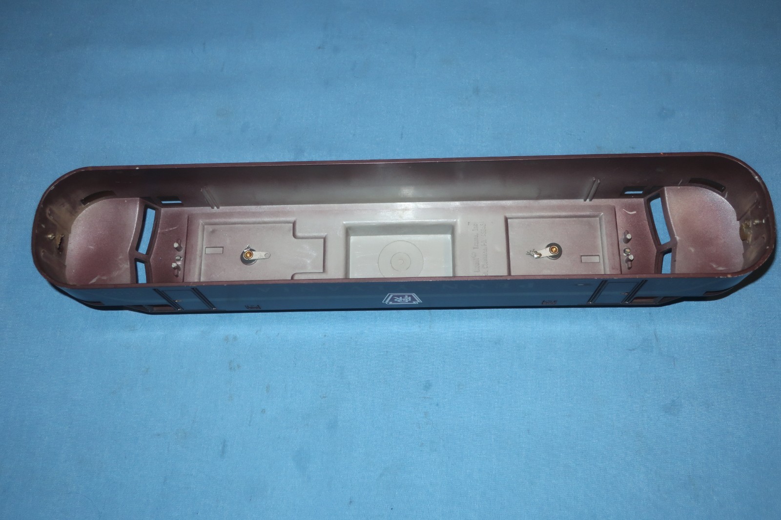 Lionel #2352 Pennsylvania EP-5 Electric Locomotive Shell. MT Clemens Era Shell