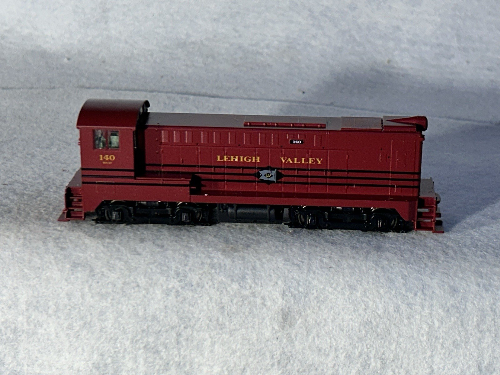 Nice Stewart Lehigh Valley RR Baldwin S-12 Loco HO