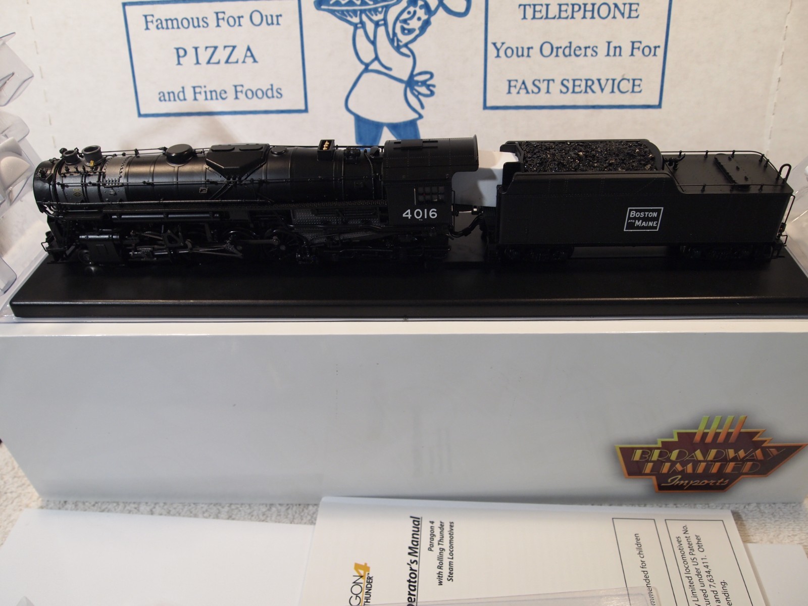 BROADWAY LIMITED 7883 BOSTON & MAINE BERKSHIRE #4016 ,4-AXLE TENDER DC/DCC/SMOKE
