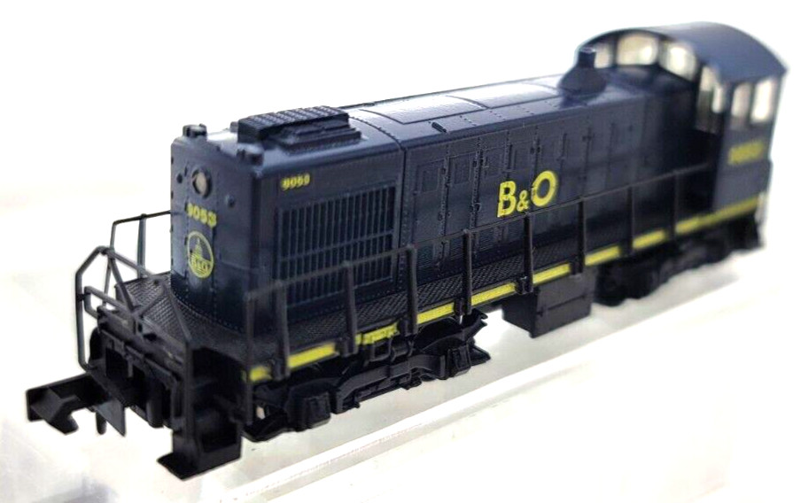 N 9mm Arnold 5029 Alco S-2 Diesel locomotive Baltimore & Ohio #9053 (Tested)