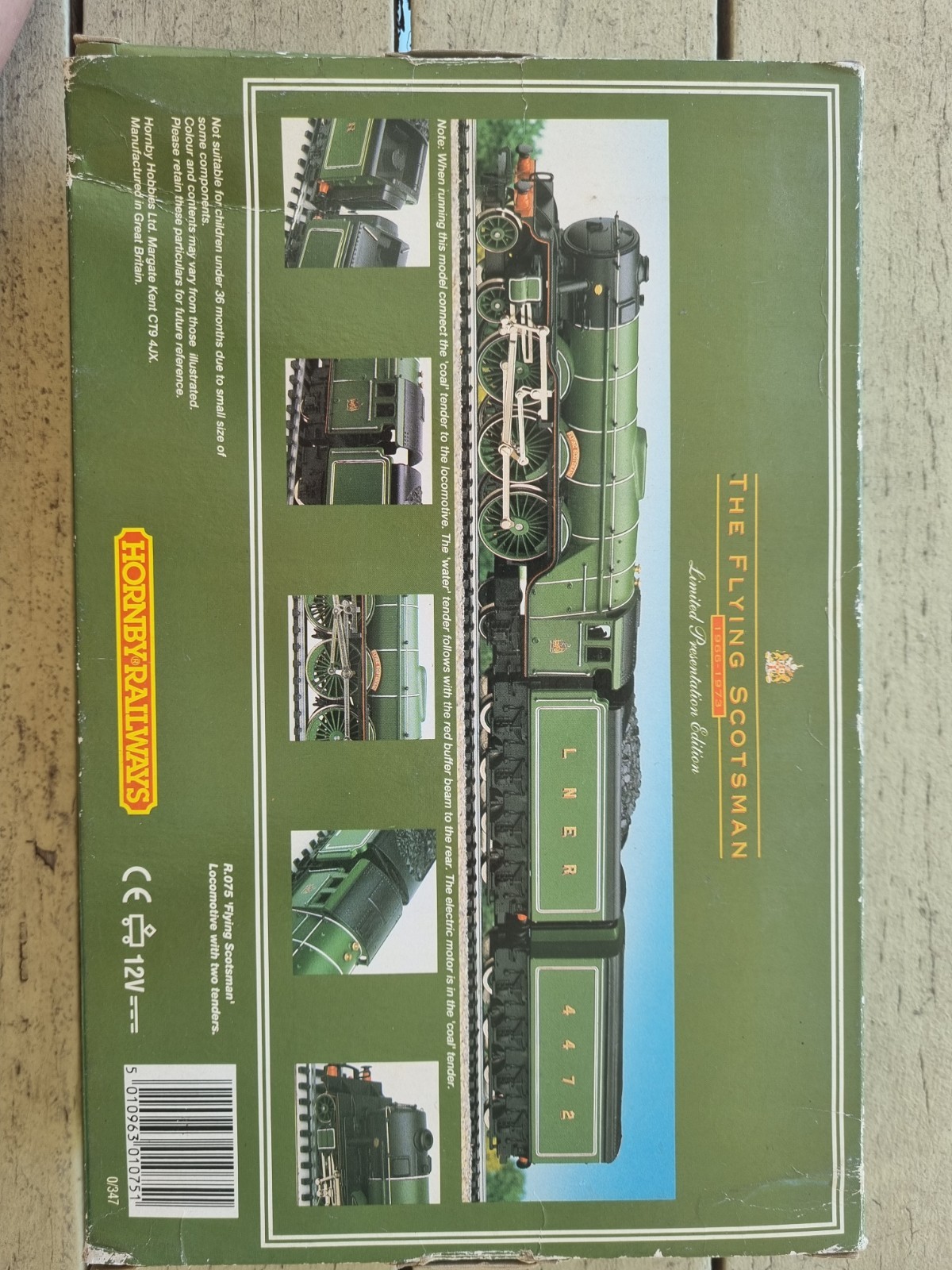 Hornby RailRoad LNER 4-6-2 Flying Scotsman A1 Class Train – R3086