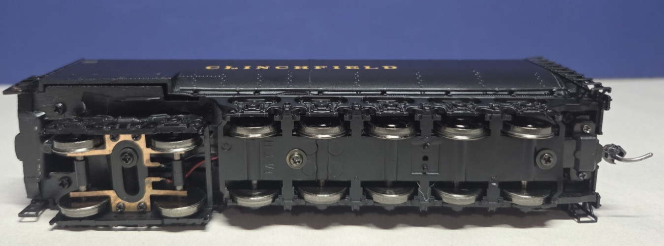 MTH HO Scale 4‑6‑6‑4 Challenger Clinchfield #674 – 80‑3204‑1