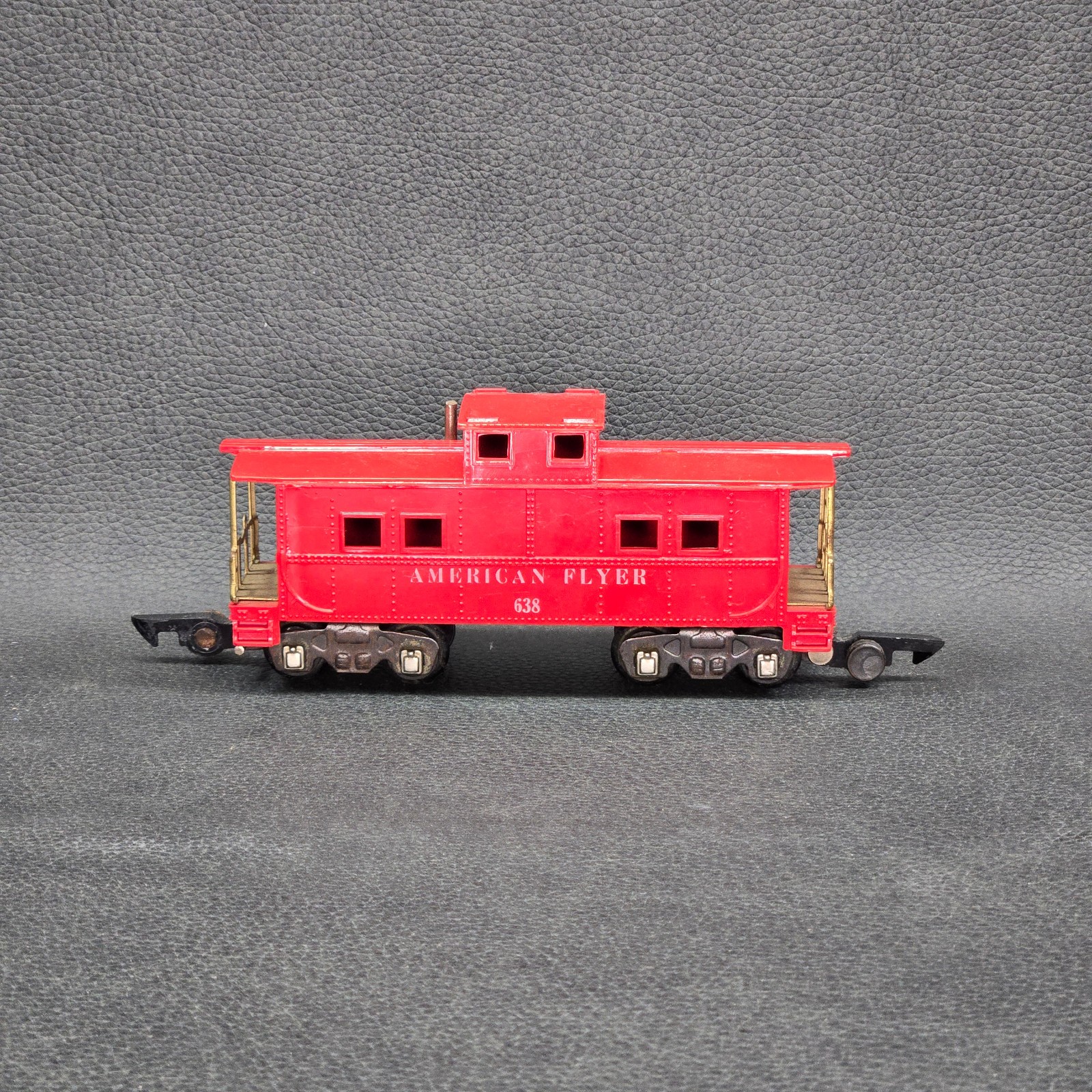 American Flyer The Royal Blue No. 350 Locomotive w/ Tender, 4 Cars