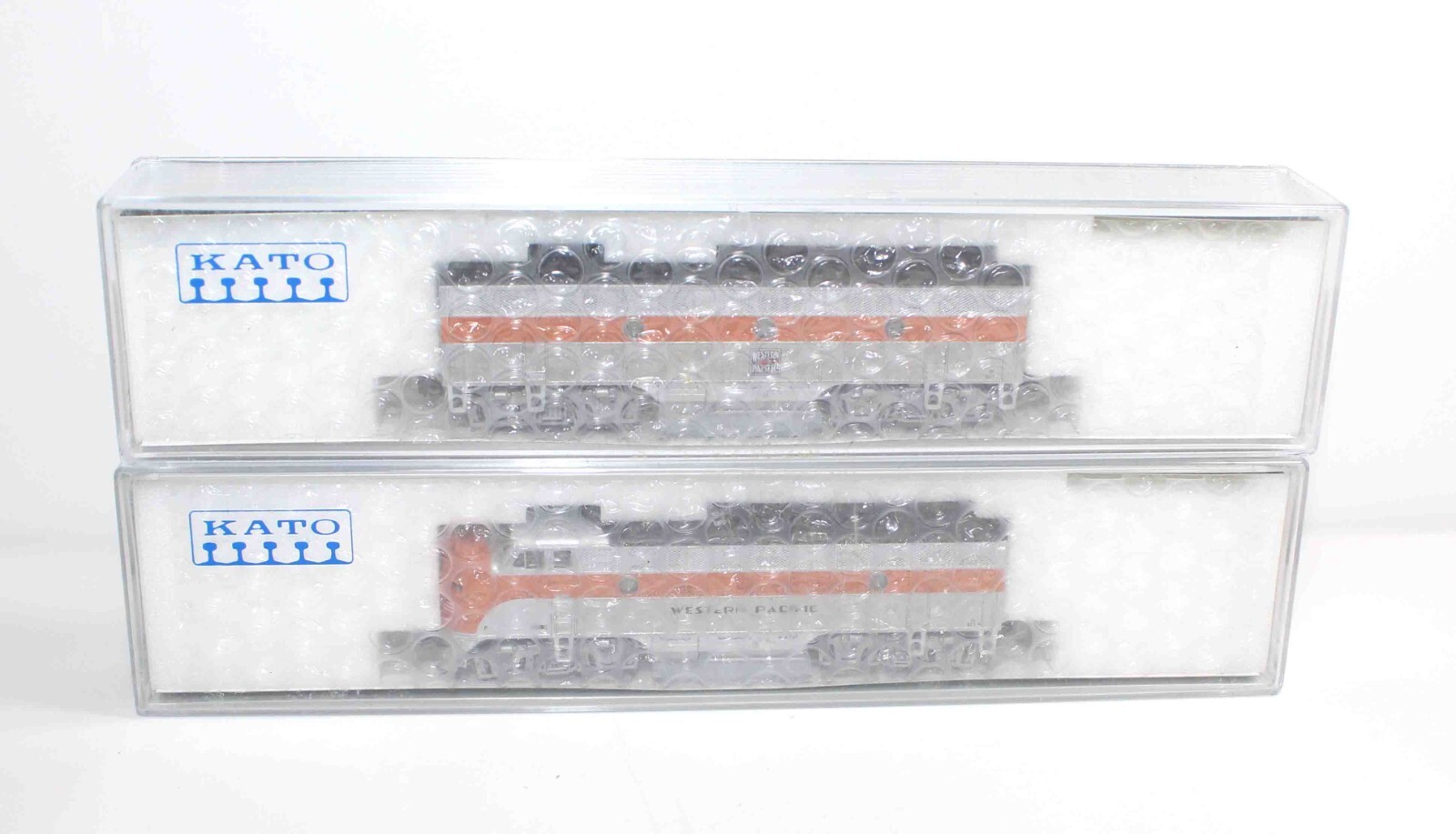 N Scale Kato 106-0302 F3A/B Diesel Locomotive Western Pacific #801A & #801B Set
