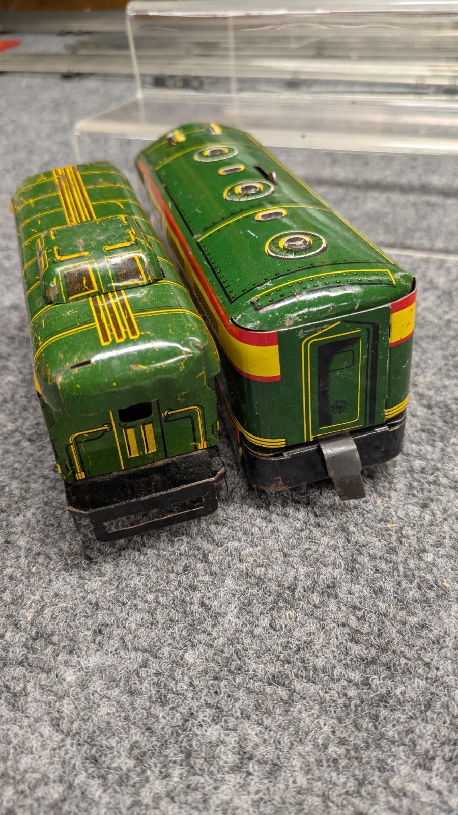 Marx Tin Litho Seaboard Clock Work Wind Up A Unit and 956 Caboose – Tested