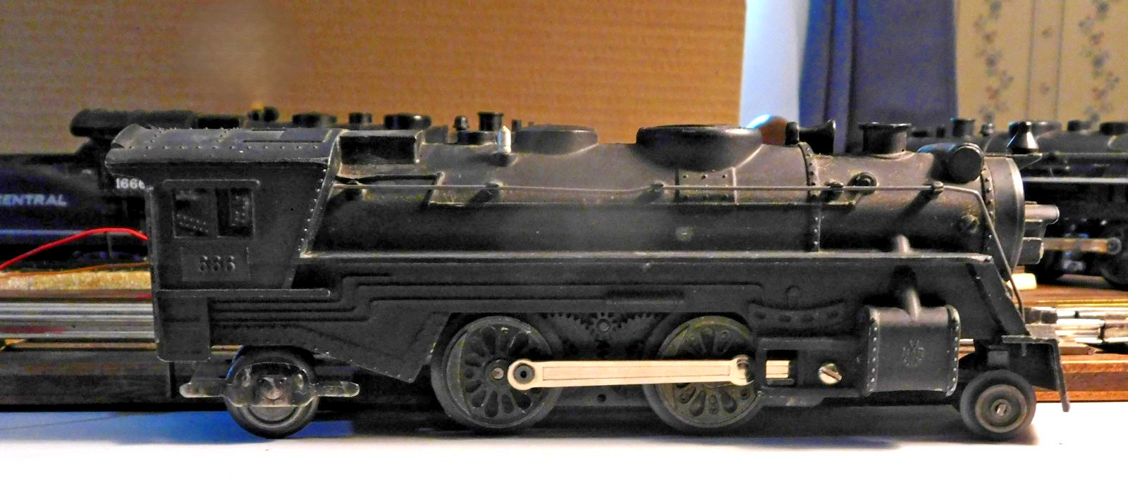MARX 2-4-2 Smoker Locomotive ~ Southern Pacific ~ Double-Reduction Rd# 666 – O