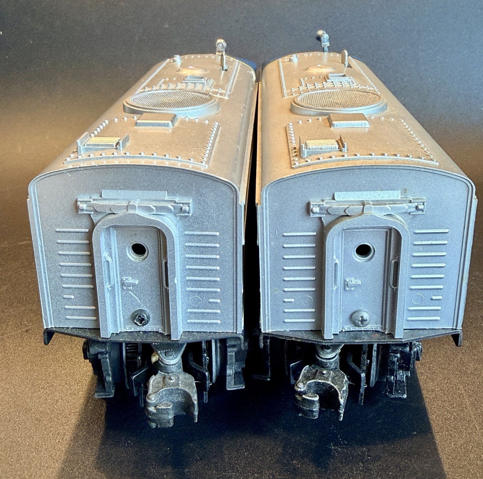 Lionel 8351 Santa Fe Alco A-A Diesel Locomotive Pair O Gauge Both Run No Box